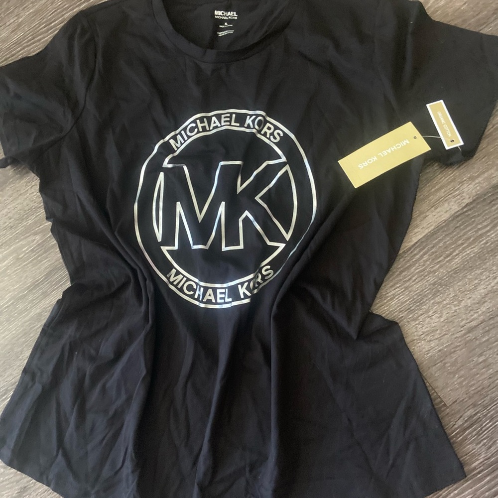Michael Kors Woman’s Black Tee with Silver Logo